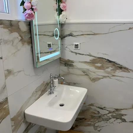 Luxury In The Heart Of Apartament *